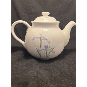 Corelle Coordinates Shadow Iris Stoneware Teapot and Lid